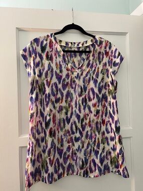 CAbi Purple Multi-Print V-Neck Cap Sleeve Top
